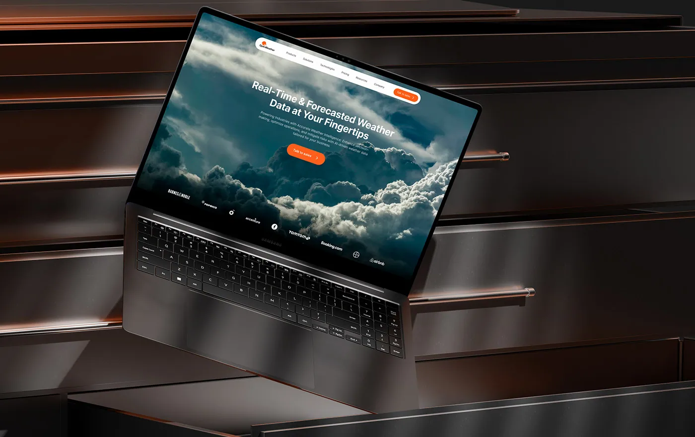 Booking-optimized full layout (scroll preview)